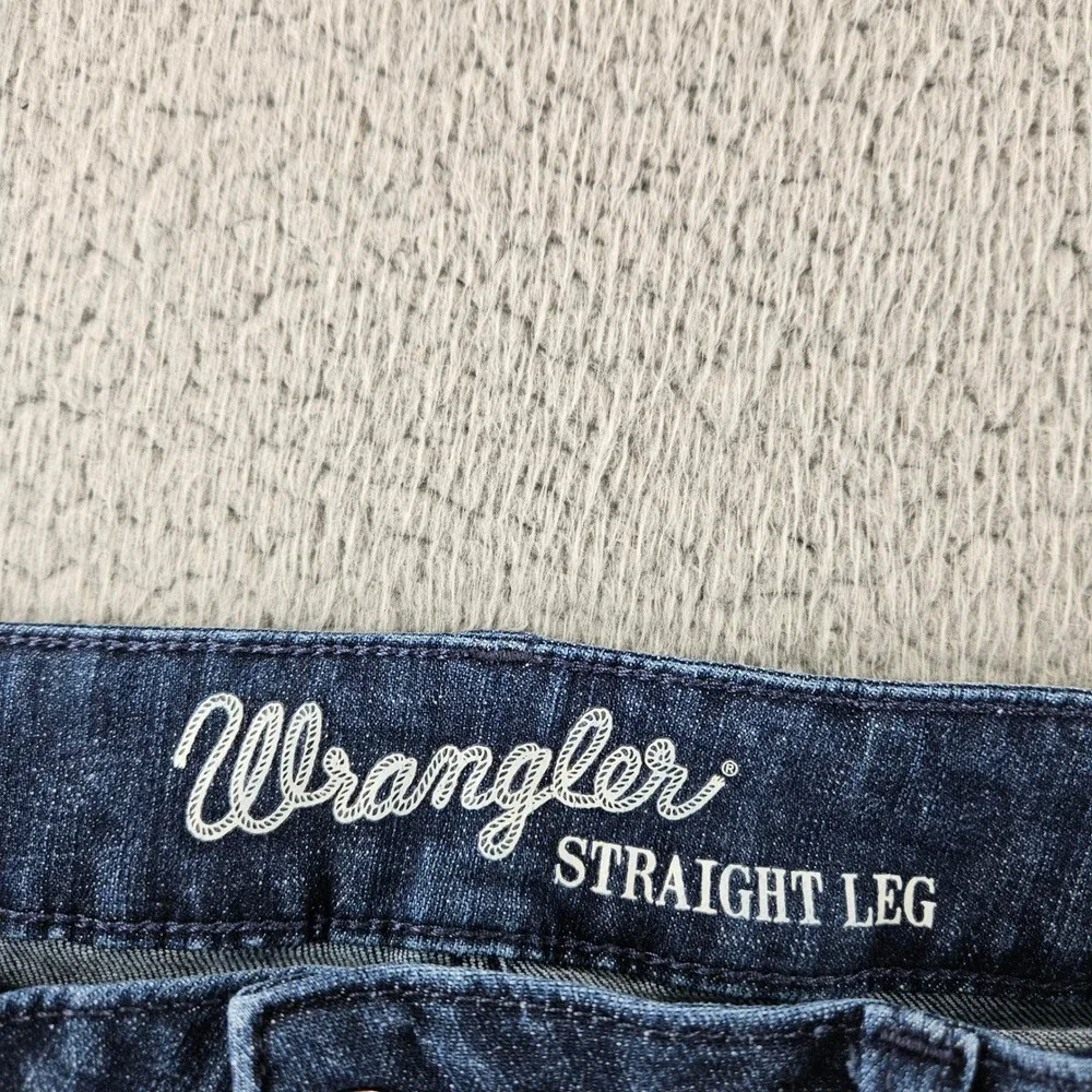 Wrangler Jeans‎ Womens 12 Blue Mid Rise Straight Leg Dark Wash Stretch Denim